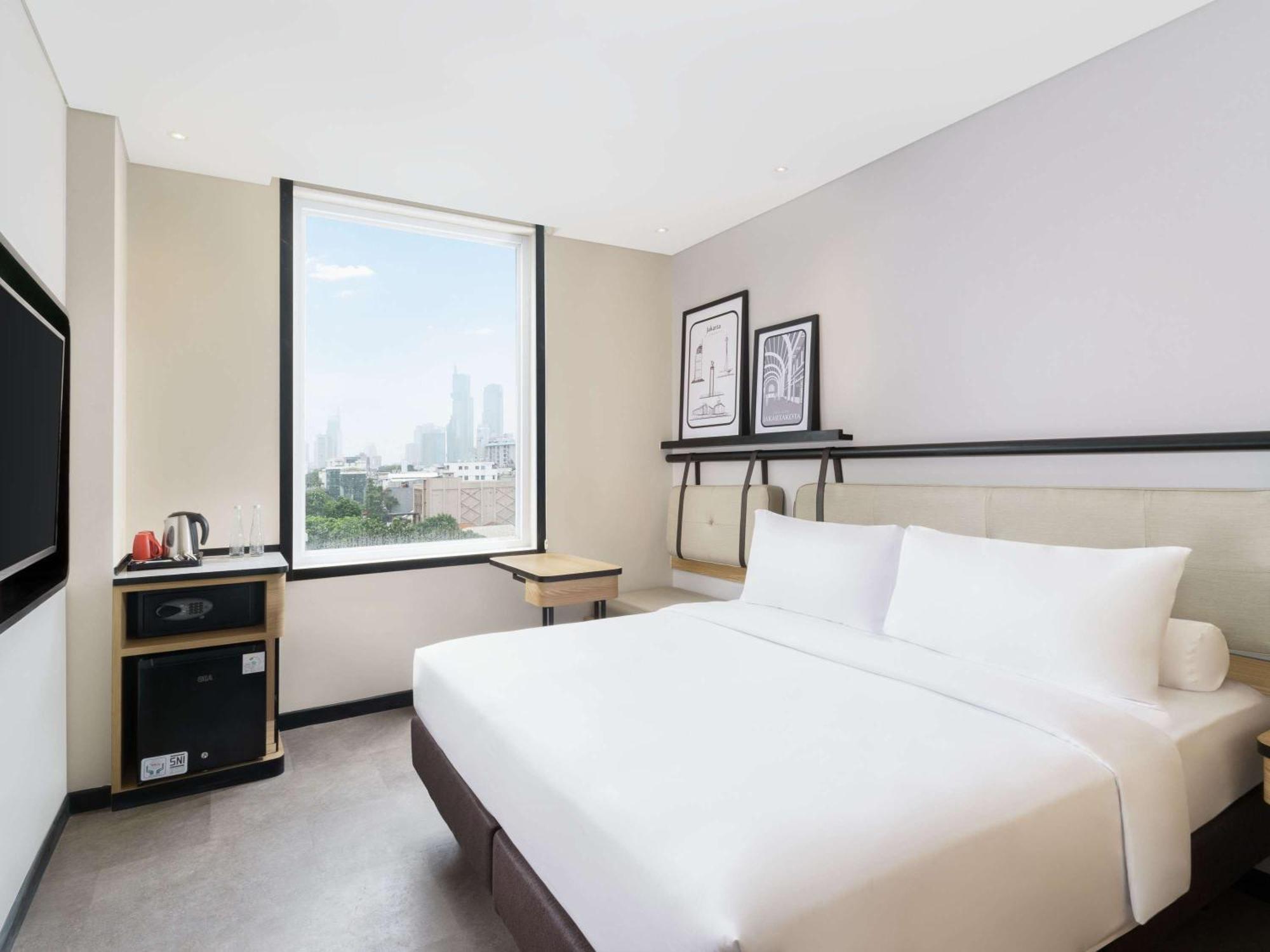 Ibis Jakarta Raden Saleh Bagian luar foto